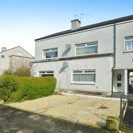Buy this 3 bed townhouse on Selvieland Road in Glasgow, G52 4AP