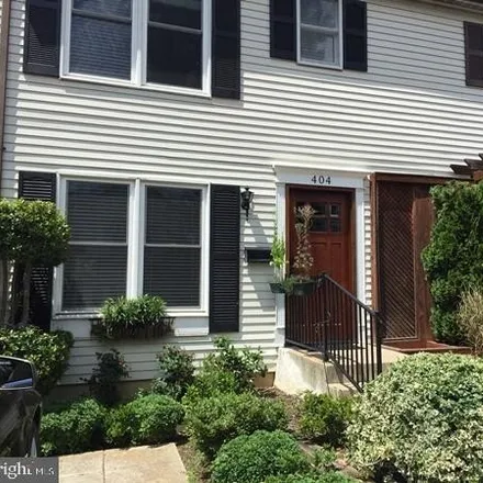 Rent this 2 bed house on 405 East Raymond Avenue in Alexandria, VA 22301