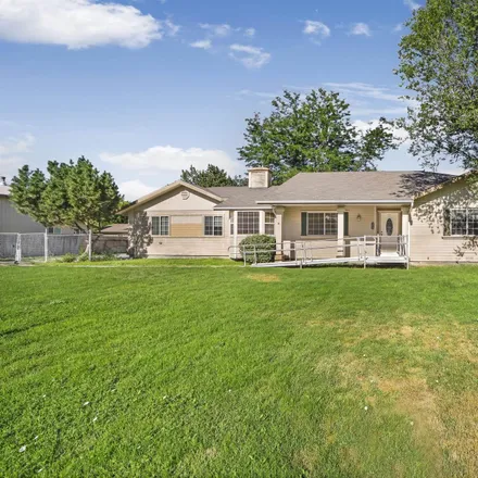 Buy this 5 bed house on 861 Spring Creek Drive in Twin Falls County, ID 83301