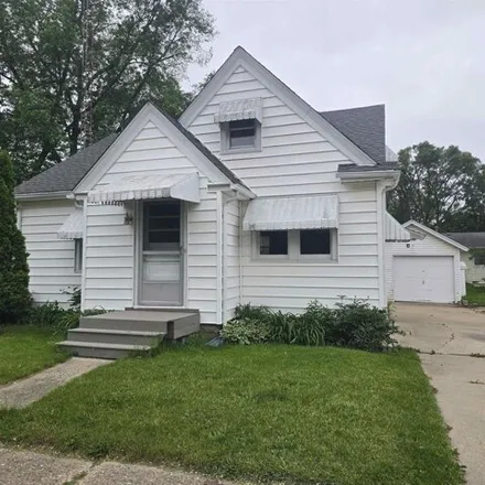 Buy this 3 bed house on 855 Bayliss Avenue in Beloit, WI 53511