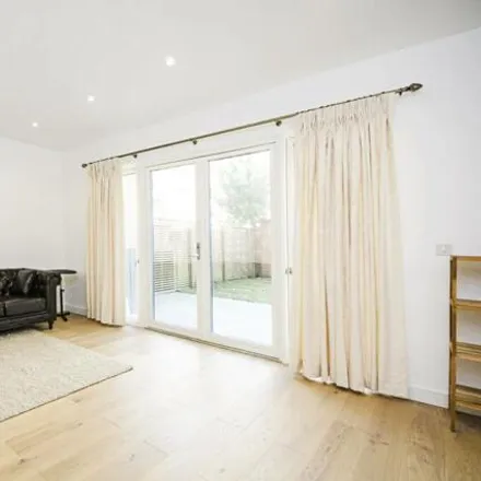 Rent this 3 bed room on 4 Decapod Street in London, E15 1GE
