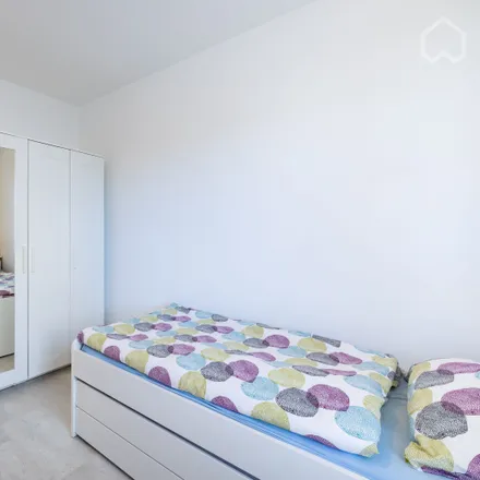 Rent this 3 bed apartment on Herzogstraße 14 in 40764 Langenfeld (Rheinland), Germany