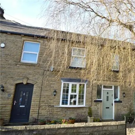 Buy this 2 bed house on Ravenscliffe Road in Calverley, LS28 5RZ