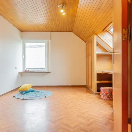 Rent this 1 bed apartment on Sint-Elooistraat in 9820 Merelbeke, Belgium