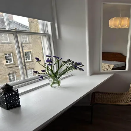 Image 5 - 7 Sciennes House Place, City of Edinburgh, EH9 1NN, United Kingdom - Apartment for rent