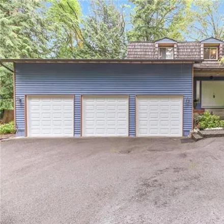Buy this 4 bed house on NE 116th St & 167th Pl NE in Northeast 116th Street, Redmond