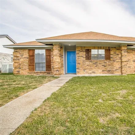 Buy this 3 bed house on Hunters Glen Drive in Mesquite, TX 75150