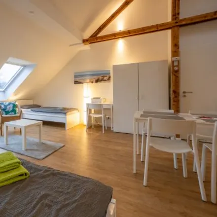Rent this studio apartment on Galini in Haus-Berge-Straße 127, 45356 Essen