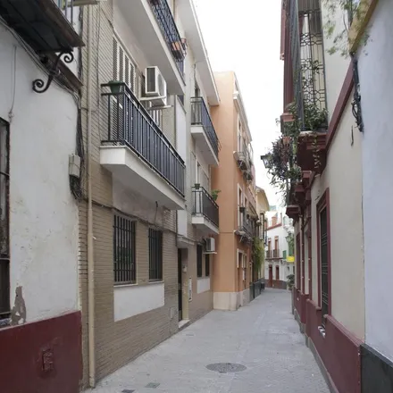 Image 4 - Calle Vidrio, 14, 41004 Seville, Spain - Apartment for rent
