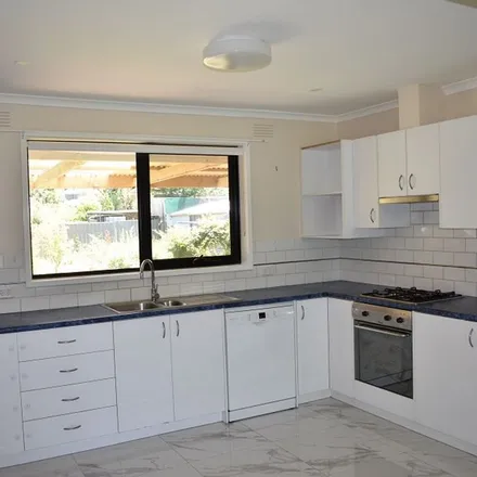 Rent this 3 bed apartment on 75 O'Connor Road in Knoxfield VIC 3180, Australia