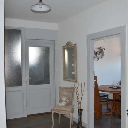 Image 5 - 38 Rue des Boulangers, 68130 Altkirch, France - Apartment for rent