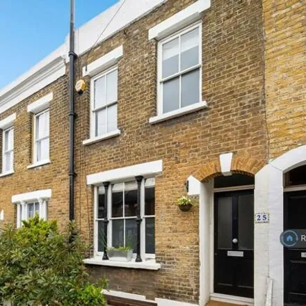 Rent this 3 bed townhouse on The Leigham Arms in 1-3 Wellfield Road, London