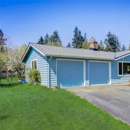 Buy this 3 bed house on 31725 6th Avenue South in Federal Way, WA 98003