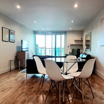 Rent this 2 bed apartment on Aquarius House in 15 A202, London