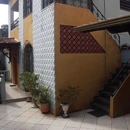 Buy this 8 bed house on Rua Padre Eustáquio in Padre Eustáquio, Belo Horizonte - MG