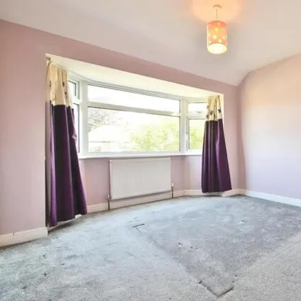 Image 6 - Newlyn Drive, Sale, M33 3LE, United Kingdom - Duplex for rent