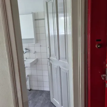 Rent this 3 bed apartment on Brunnadernstrasse 61 in 3006 Bern, Switzerland