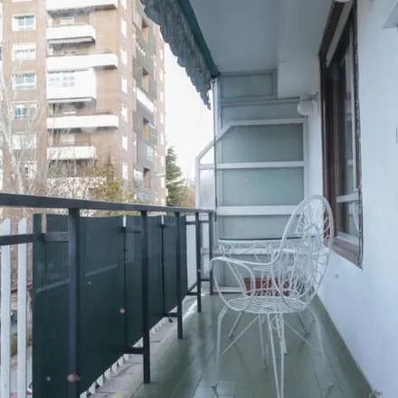 Image 7 - Calle de Añastro, 9, 28033 Madrid, Spain - Apartment for rent