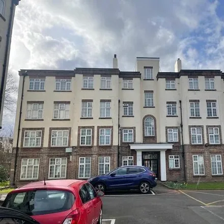 Image 1 - Chestnut Park Primary School, 49 St James's Road, London, CR0 2UR, United Kingdom - Apartment for sale