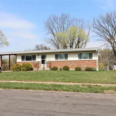 Buy this 3 bed house on 765 Kostka Lane in Florissant, MO 63031