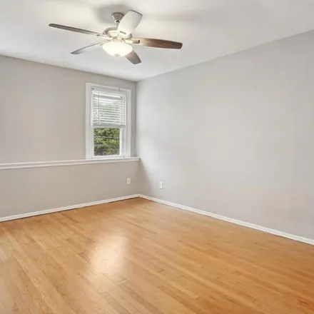 Rent this 1 bed townhouse on 811 South Ode Street in Arlington, VA 22204