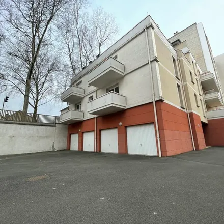 Image 6 - 35 Rue du Champ Rond, 45000 Cité Emile Zola, France - Apartment for rent
