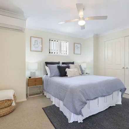 Rent this 2 bed townhouse on Kiama NSW 2533