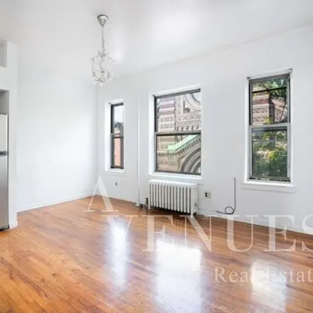 Rent this studio townhouse on 206 West 132nd Street in New York, NY 10027