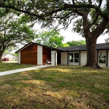 Buy this 4 bed house on 1001 Almond Drive in Mansfield, TX 76063