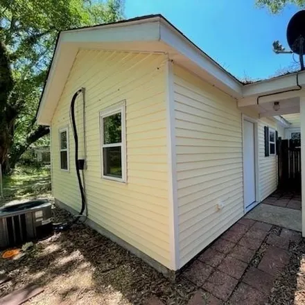 Rent this 1 bed house on 240 North Ruland Street in Hammond, LA 70401