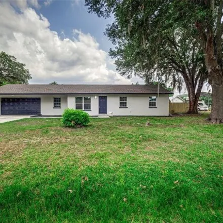 Buy this 3 bed house on 3210 Wren Ln in Mulberry, Florida