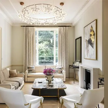 Buy this 5 bed townhouse on 38 Thurloe Square in London, SW7 2SX