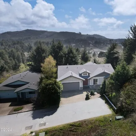 Buy this 5 bed house on 300 Northeast Harbor View Place in Depoe Bay, Lincoln County