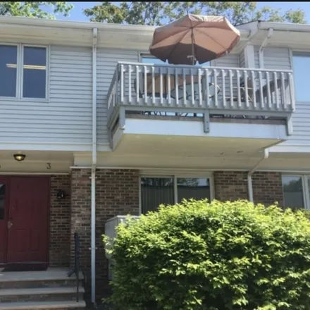 Rent this 2 bed townhouse on 247 Main Street in Short Hills, NJ 07041