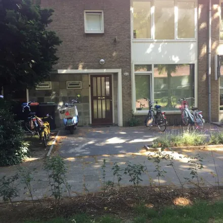 Rent this 1 bed apartment on Postelse Hoeflaan 122 in 5042 KL Tilburg, Netherlands