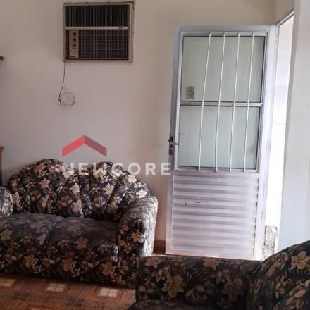 Buy this 2 bed house on Rua Dom Pedro II in Vila Caic, Cubatão - SP