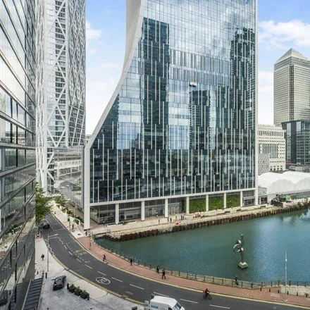Image 6 - Landmark West Tower, 22 Marsh Wall, Canary Wharf, London, E14 9TP, United Kingdom - Apartment for rent