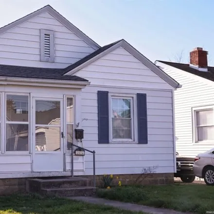 Buy this 2 bed house on North Governor Avenue in Evansville, IN 47711