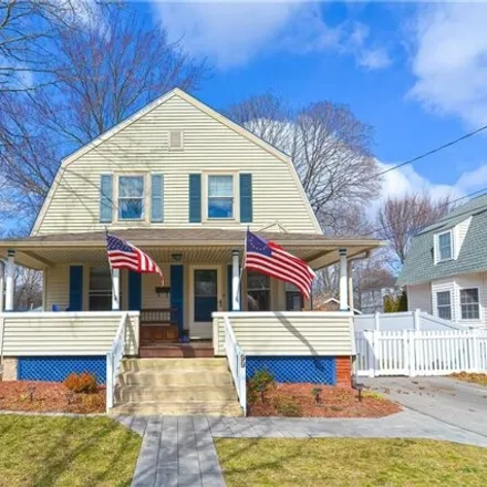Buy this 4 bed house on unnamed road in Warwick, RI 02889
