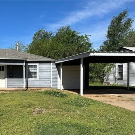 Buy this 2 bed house on 2135 Pearson Drive in Midwest City, OK 73110