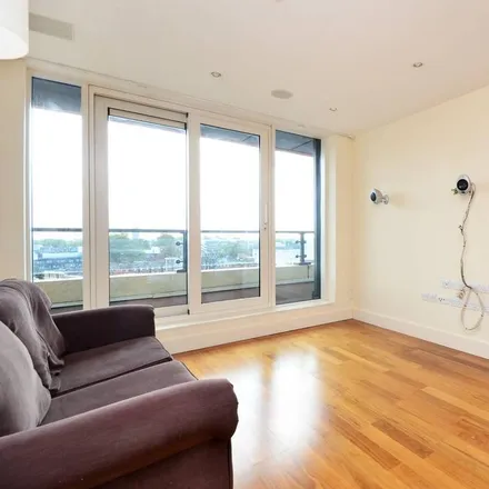 Image 3 - Dumbell building, South Wharf Road, London, W2 1NH, United Kingdom - Apartment for rent