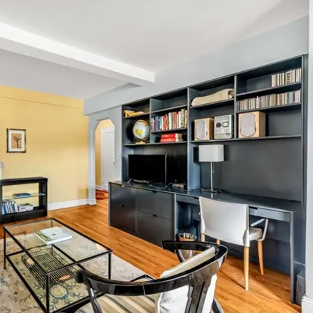 Image 4 - 300 West 23rd Street, New York, NY 10011, USA - Apartment for sale