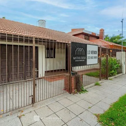 Image 1 - Ricardo Palma 151, Los Pinares, 7600 Mar del Plata, Argentina - House for sale