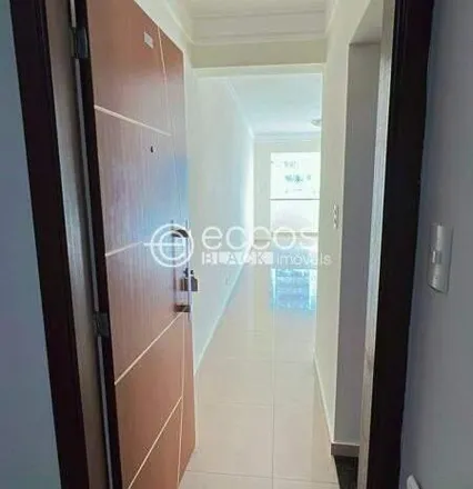 Rent this 3 bed apartment on Rua Professora Nilda de São José in Segismundo Pereira, Uberlândia - MG