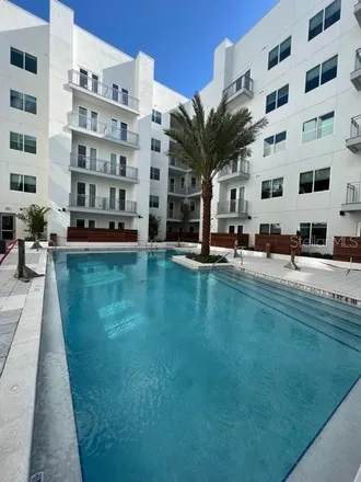 Rent this 3 bed apartment on 200 Chatham Avenue in Orlando, FL 32801
