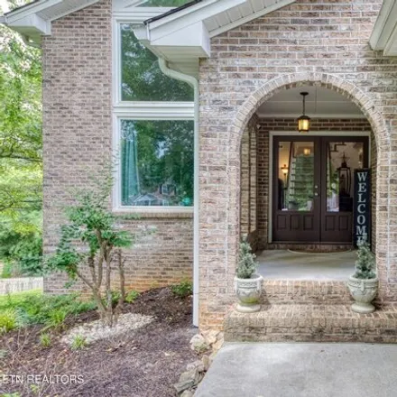 Buy this 6 bed house on 308 Sugarwood Drive in Kingsgate, Farragut