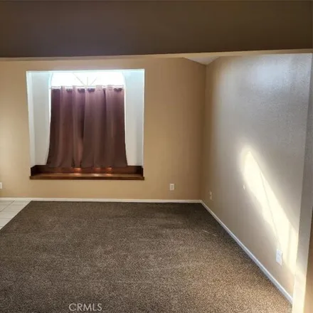 Image 3 - 12075 Dunlap Place, Chino, CA 91710, USA - House for rent