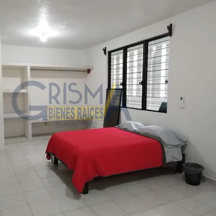 Rent this studio house on unnamed road in 92800 Túxpam, VER