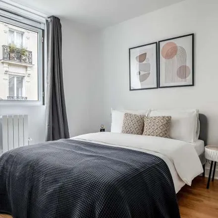 Image 4 - 1 Bis Rue Chalgrin, 75116 Paris, France - Apartment for rent