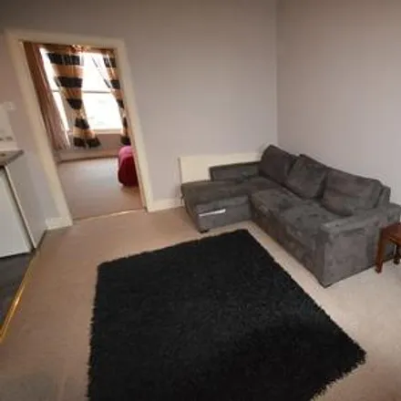 Image 2 - Mansionhouse Road, Stenhousemuir, FK1 4PS, United Kingdom - Apartment for rent